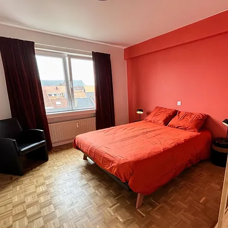 Apartmán Large Sunny And Bright With Park View