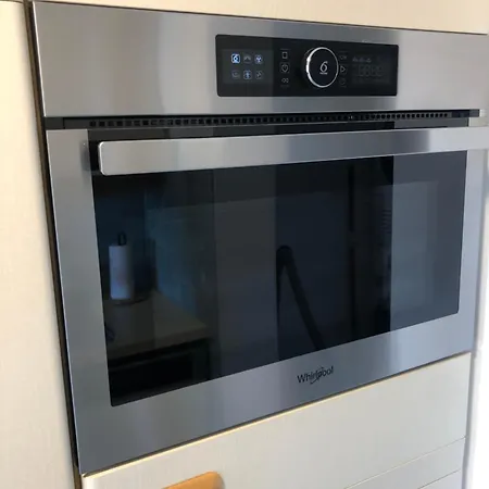 Διαμέρισμα Large Sunny And Bright With Park View *